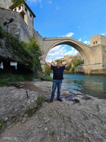 DM9EE-2025-10-14-17-03-42