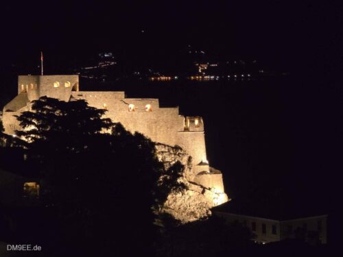 DM9EE-2025-10-14-22-14-48